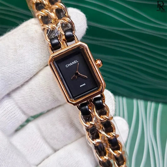 CHANEL Ladies Collection – Elegant Timepieces